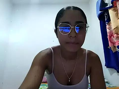 Daislalezma from StripChat is Freechat