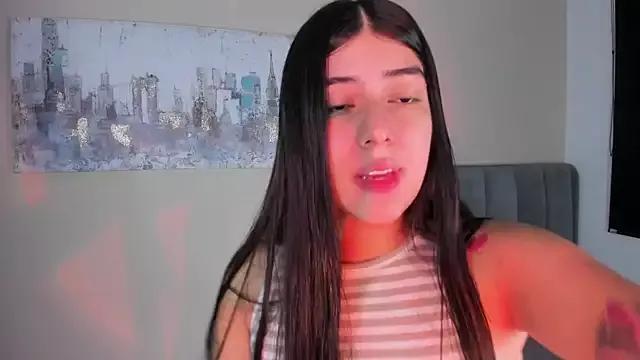 dakotaa__ from StripChat is Freechat