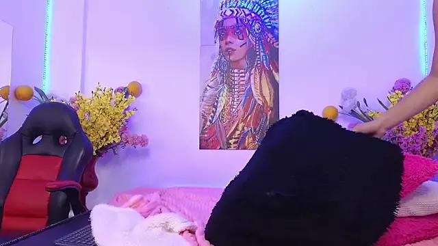 DakotaMoretti_ from StripChat is Freechat