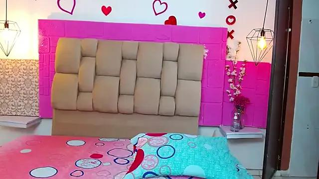 Try the thrill of flirt babes with our cam hosts, featuring unclothed wildness while getting naked and playing with their favored sex toys.