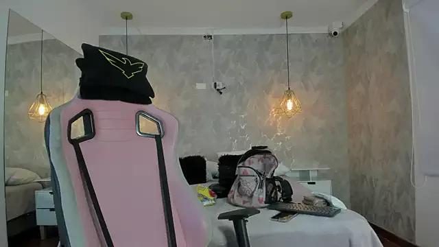 Try the thrill of flirt babes with our cam hosts, featuring unclothed wildness while getting naked and playing with their favored sex toys.