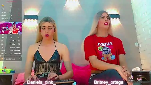 Daniela_Pink_ from StripChat is Freechat