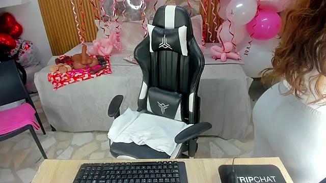 Try the thrill of flirt babes with our cam hosts, featuring unclothed wildness while getting naked and playing with their favored sex toys.
