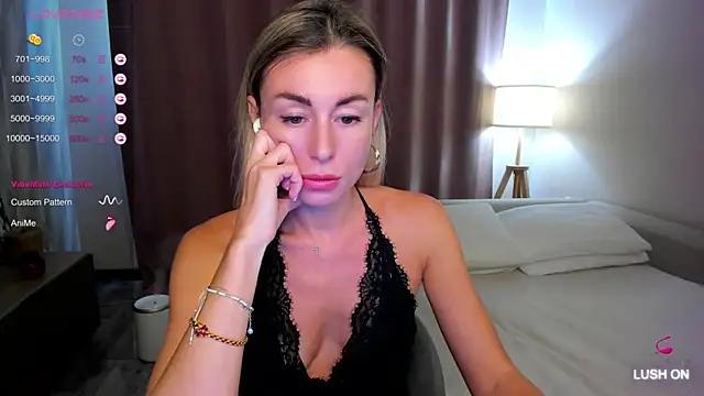 DannaEvan from StripChat