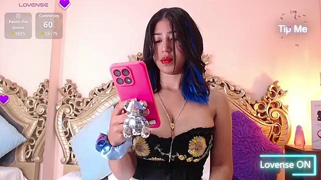 Try the thrill of flirt babes with our cam hosts, featuring unclothed wildness while getting naked and playing with their favored sex toys.