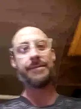 David1982qq from StripChat is Freechat