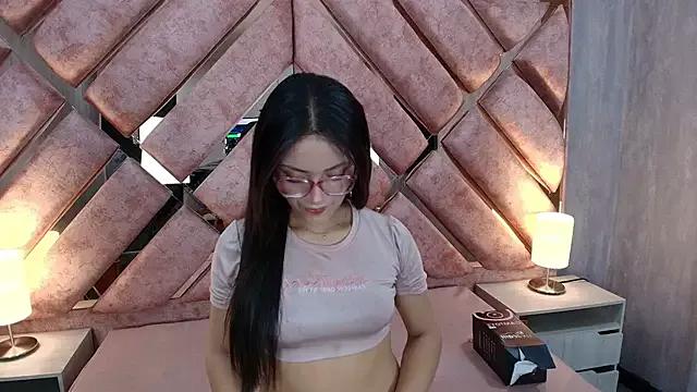 DayanneDubois from StripChat is Freechat