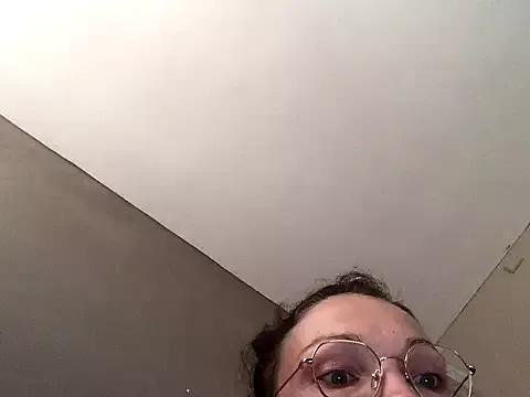 DeniseStarr from StripChat is Freechat