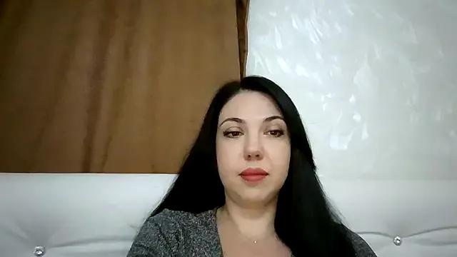 DewineBeauty from StripChat is Freechat