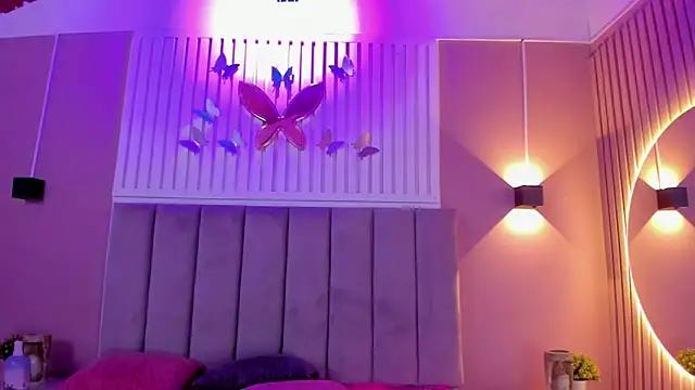 Try the thrill of flirt babes with our cam hosts, featuring unclothed wildness while getting naked and playing with their favored sex toys.