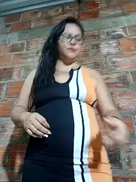 Dirty-Momm-Divorced-Hot from StripChat is Freechat