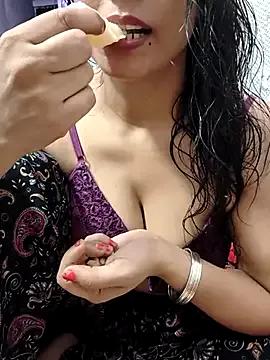 Divya_Bharti from StripChat is Freechat