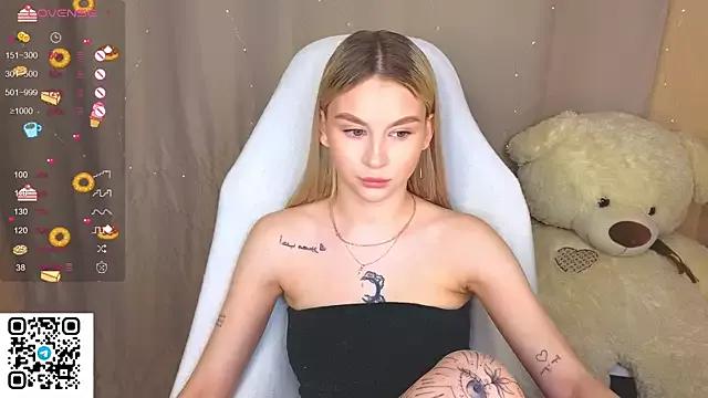 Try the thrill of flirt babes with our cam hosts, featuring unclothed wildness while getting naked and playing with their favored sex toys.