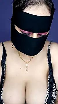 Dolly150 from StripChat is Freechat