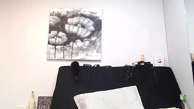 Try the thrill of flirt babes with our cam hosts, featuring unclothed wildness while getting naked and playing with their favored sex toys.