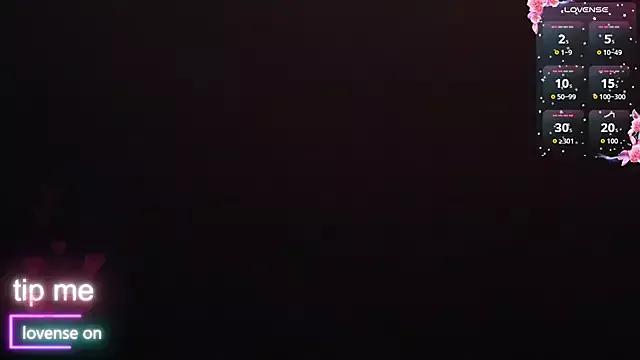 Doris_cruzz from StripChat is Freechat