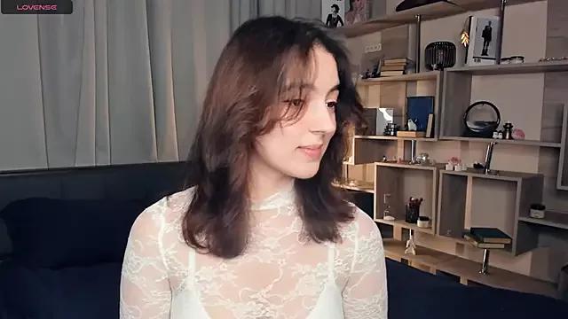 DracosMoon from StripChat is Freechat