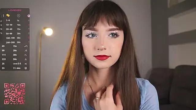 DreamyDaisy from StripChat is Freechat