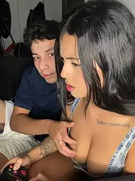 Dulce-diosa from StripChat is Freechat