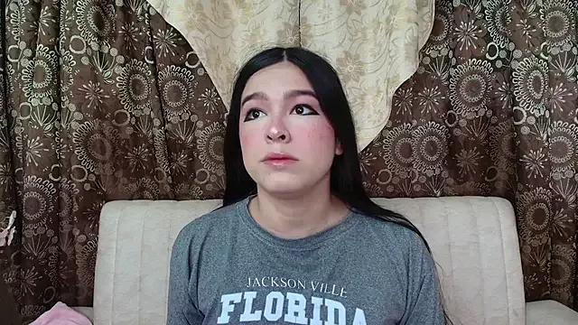 Dulcee_1 from StripChat is Freechat