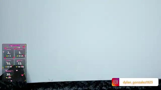 Dylan_Turnerr from StripChat is Freechat