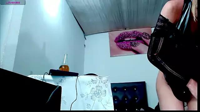 Try the thrill of flirt babes with our cam hosts, featuring unclothed wildness while getting naked and playing with their favored sex toys.