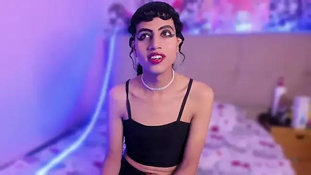 Try the thrill of flirt babes with our cam hosts, featuring unclothed wildness while getting naked and playing with their favored sex toys.