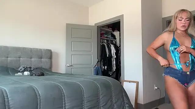 Try the thrill of flirt babes with our cam hosts, featuring unclothed wildness while getting naked and playing with their favored sex toys.