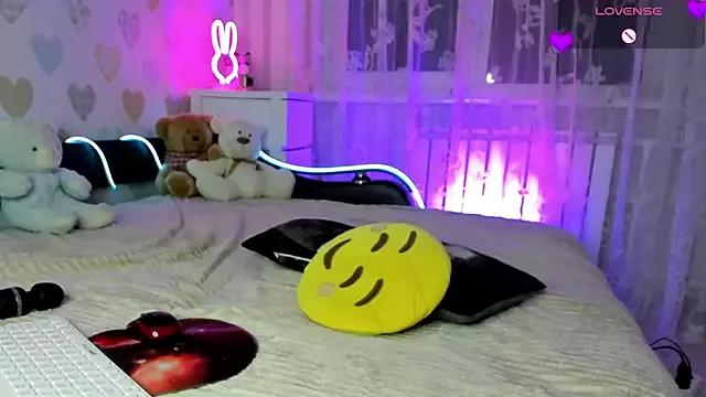 Try the thrill of flirt babes with our cam hosts, featuring unclothed wildness while getting naked and playing with their favored sex toys.