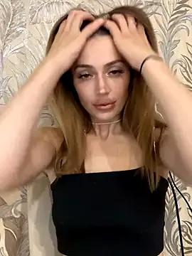 Elizabeth_Tay from StripChat is Freechat