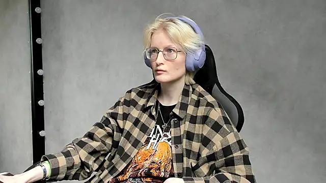 ElizabethHarpper from StripChat is Freechat