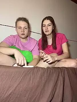 ella_grays from StripChat is Freechat