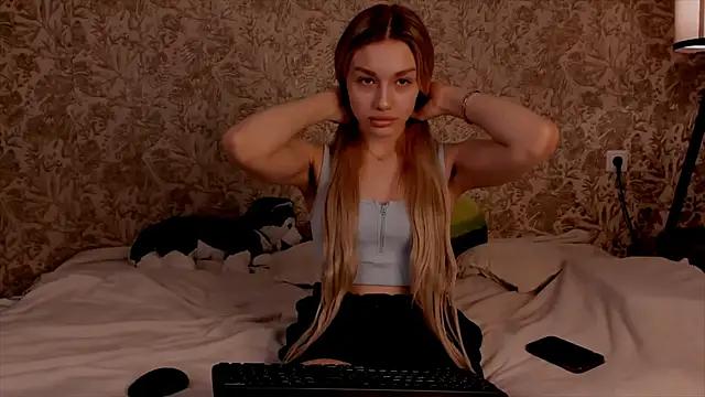 Try the thrill of flirt babes with our cam hosts, featuring unclothed wildness while getting naked and playing with their favored sex toys.