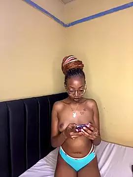 Ella_prettybrownskin from StripChat is Freechat