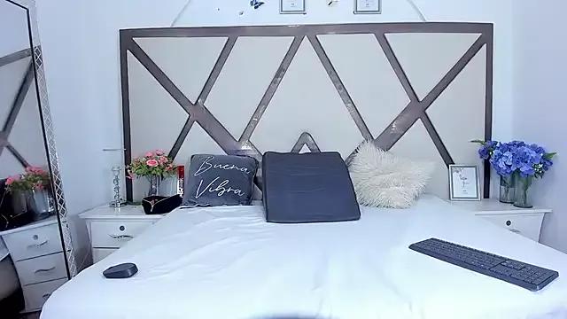 EllaBlazex from StripChat is Freechat