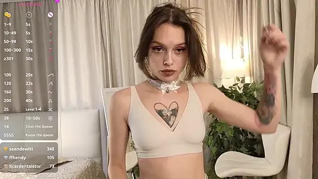 EllieRosee from StripChat