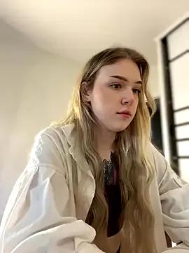 elliss_ from StripChat is Freechat
