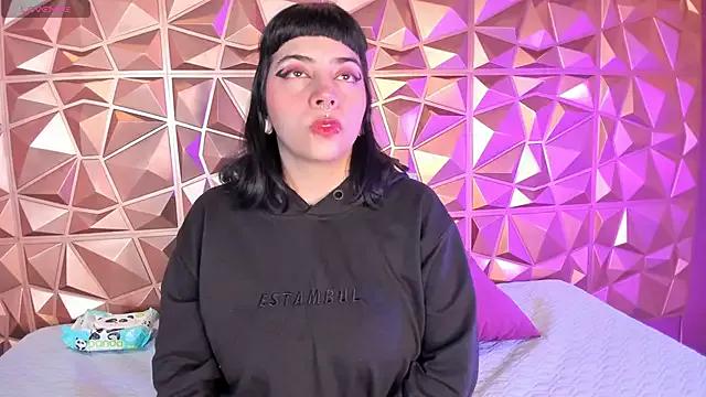 emily-santoss from StripChat is Freechat