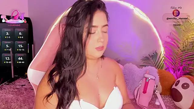 Try the thrill of flirt babes with our cam hosts, featuring unclothed wildness while getting naked and playing with their favored sex toys.