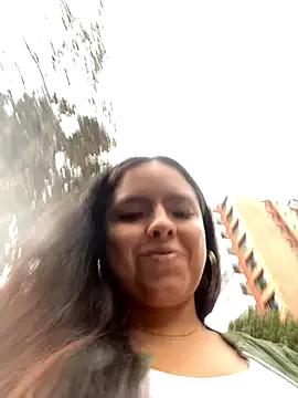 EmilyHarperr from StripChat is Freechat