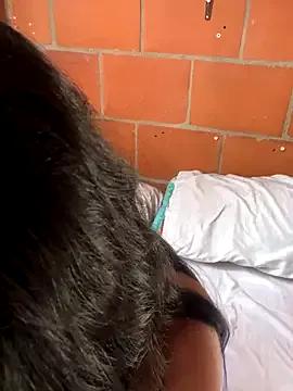 Emma__cumlovee from StripChat is Freechat