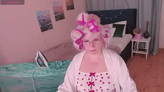 Try the thrill of flirt babes with our cam hosts, featuring unclothed wildness while getting naked and playing with their favored sex toys.