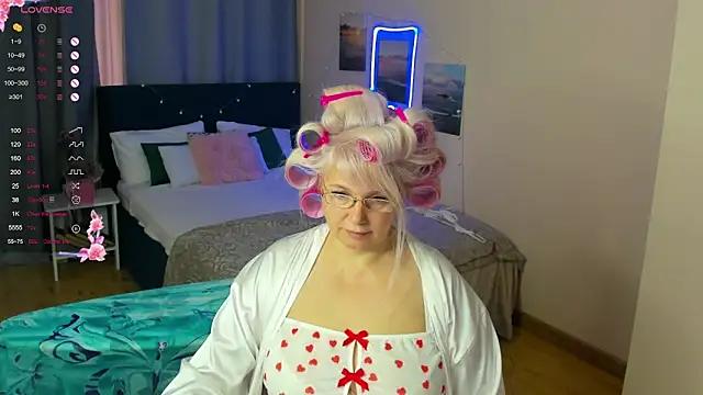 Try the thrill of flirt babes with our cam hosts, featuring unclothed wildness while getting naked and playing with their favored sex toys.