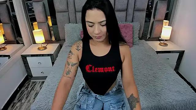 Try the thrill of flirt babes with our cam hosts, featuring unclothed wildness while getting naked and playing with their favored sex toys.