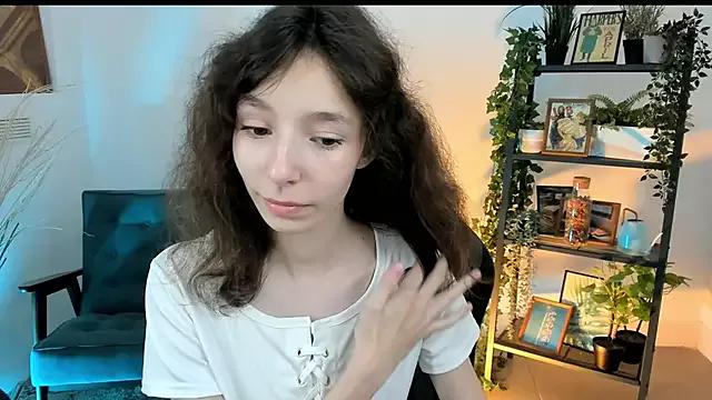 EmmanuellBrown from StripChat is Freechat