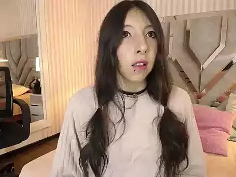 EsledthAnne from StripChat is Freechat