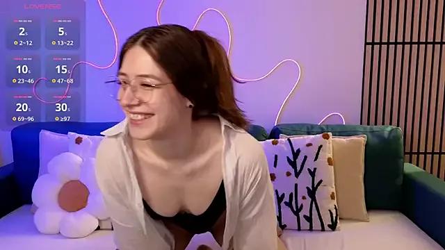 Ester_Hill from StripChat is Freechat