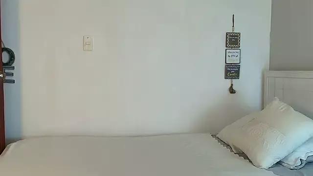 Eva_loren7 webcams show profile image 