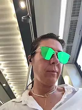 eveangelll from StripChat is Freechat