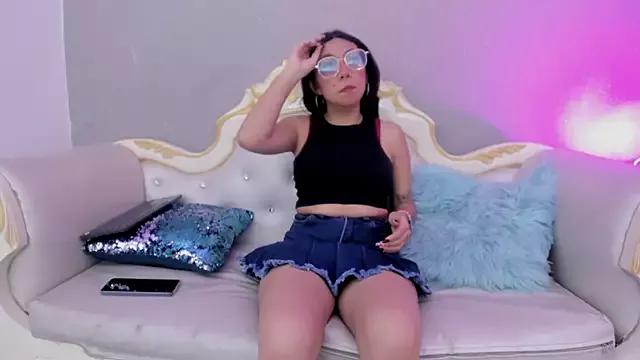 EvelynHarpee from StripChat is Freechat
